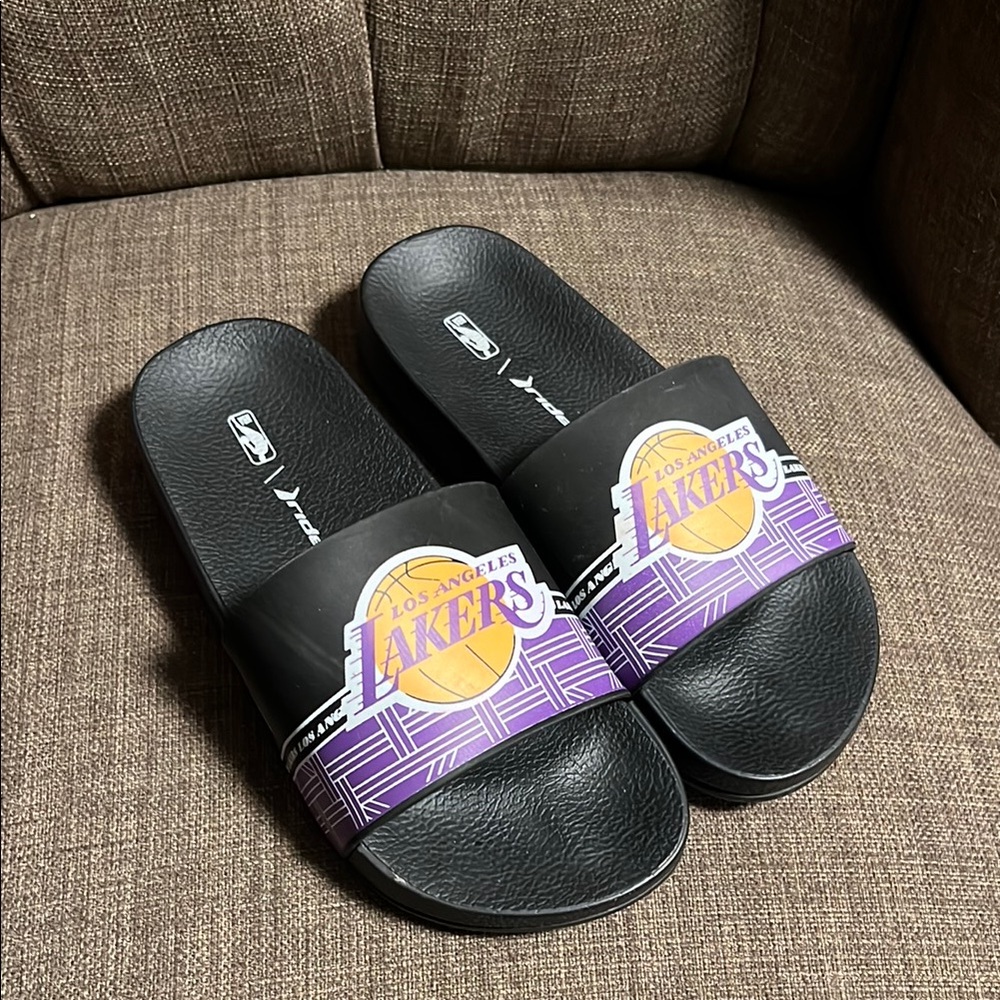 Kids Black and Purple Los Angeles Lakers Slides size 13